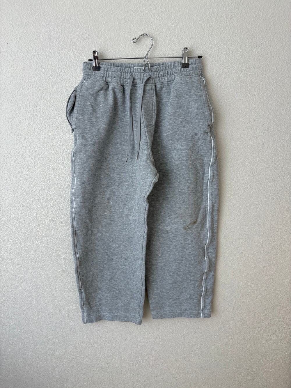 Hollister Sweatpants Small Gray Straight Leg Fleece Jogger Pants Zip Pockets